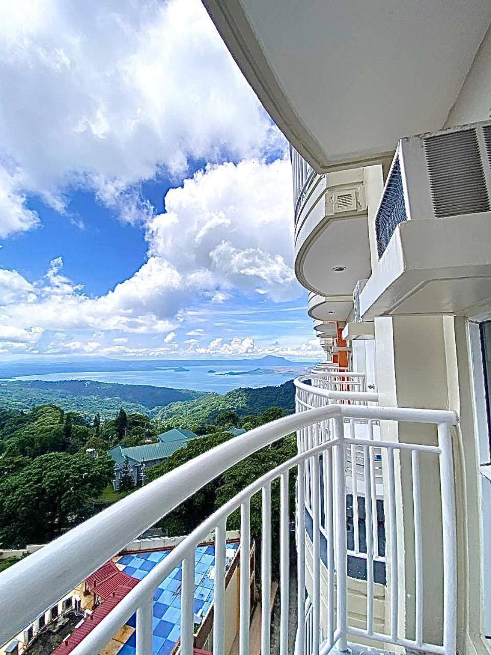 Casa Uzuri Tagaytay Staycation - Cityland Tagaytay, Prime Residences Тагайтай Экстерьер фото