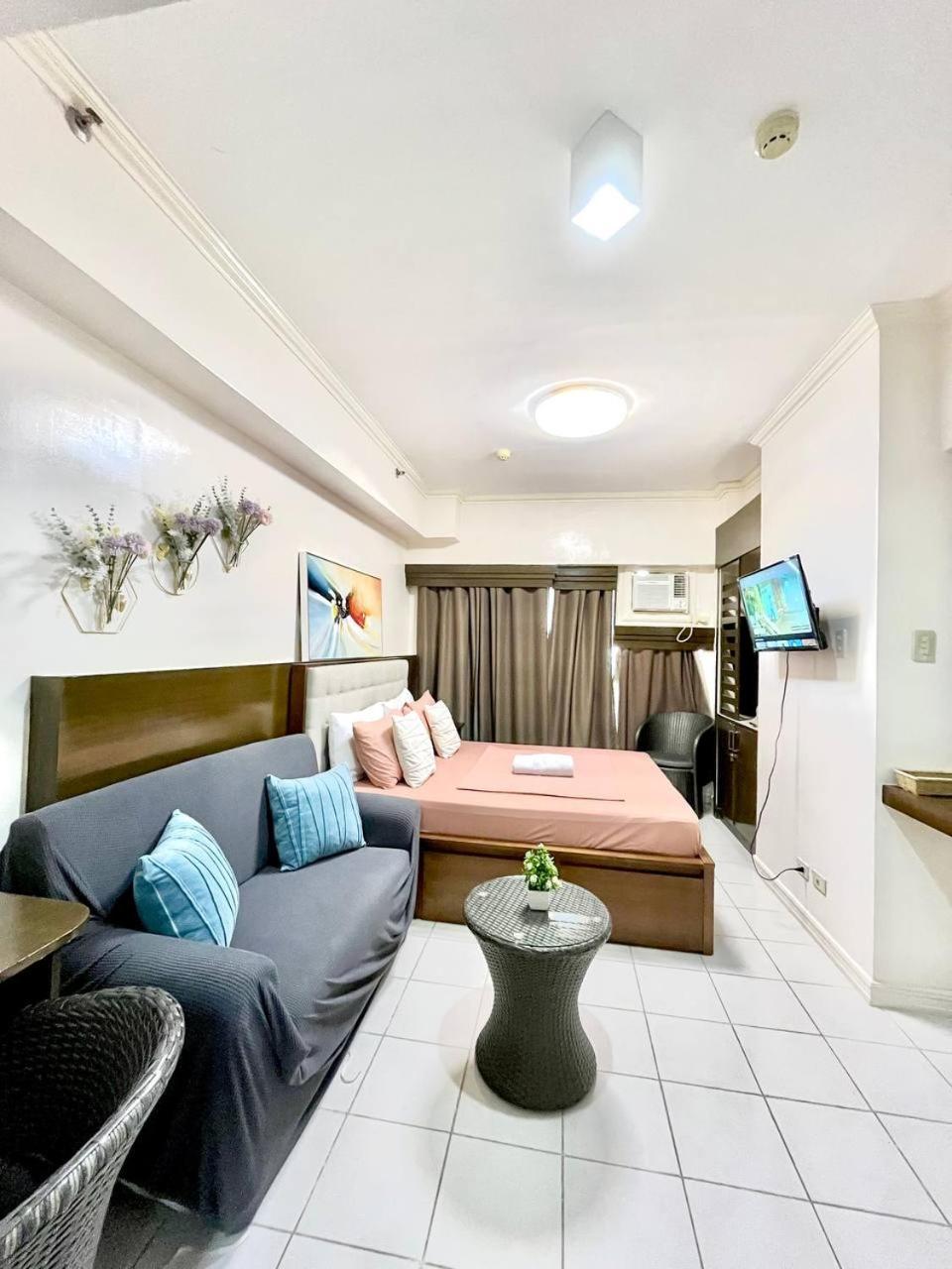 Casa Uzuri Tagaytay Staycation - Cityland Tagaytay, Prime Residences Тагайтай Экстерьер фото